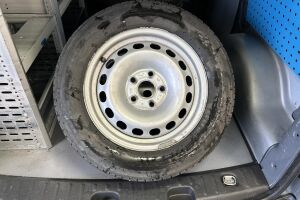 Volkswagen Caddy esikatselu 13