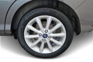 Ford B-Max esikatselu 11