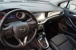 Opel Astra esikatselu 2