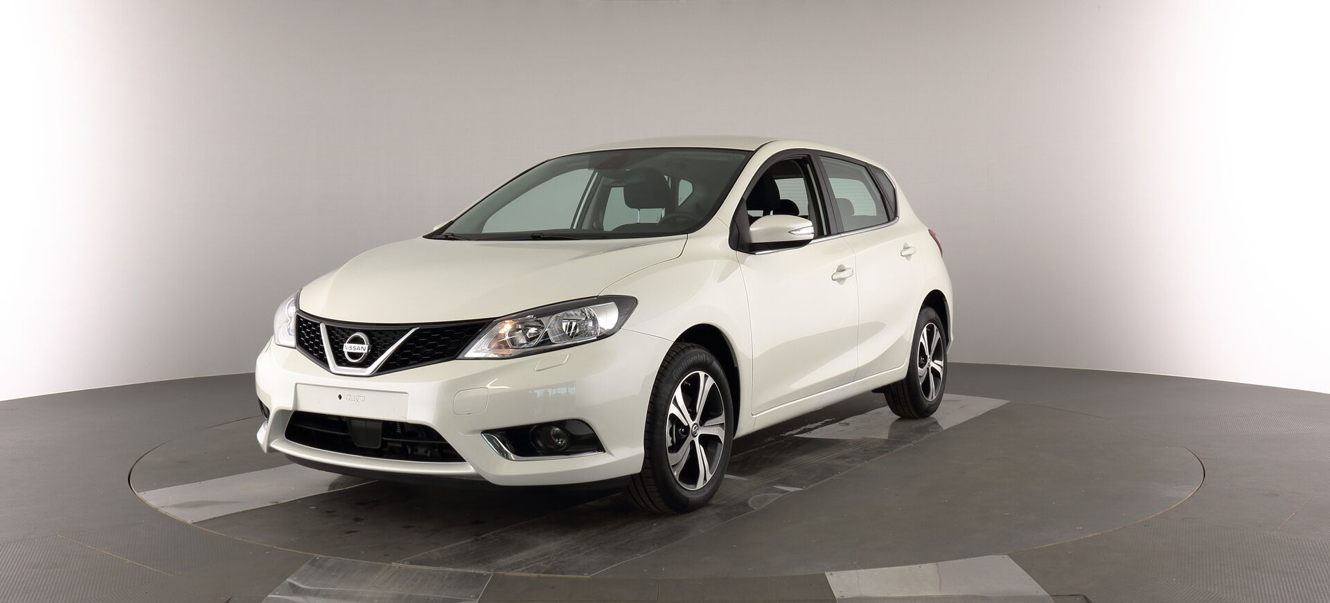 Nissan Pulsar iso kuva 22