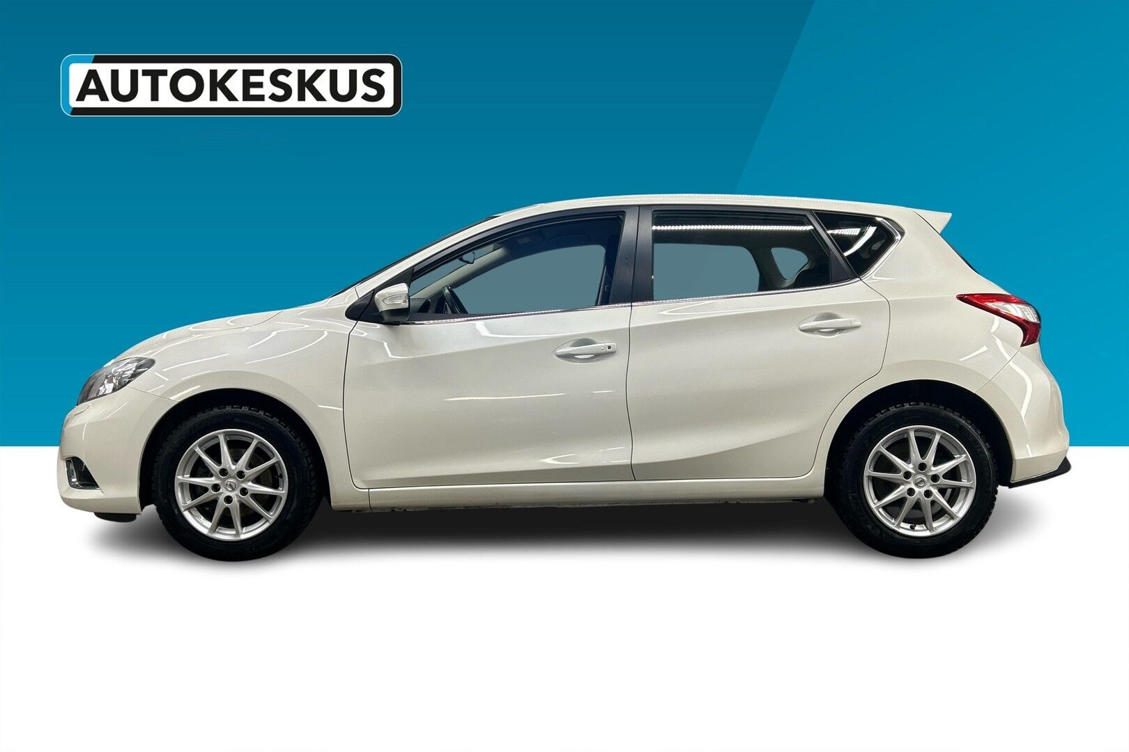 Nissan Pulsar iso kuva 26