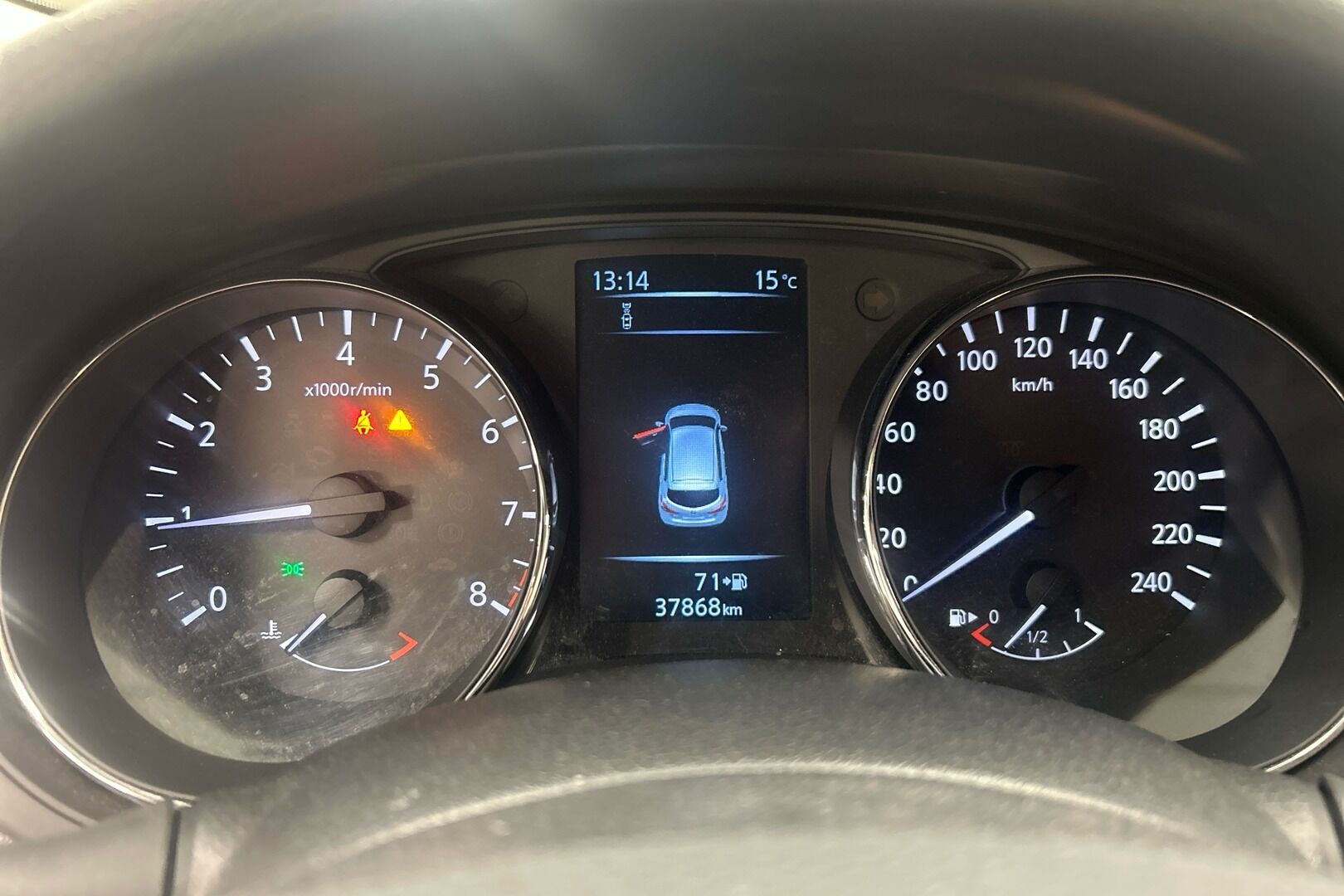 Nissan Pulsar iso kuva 42
