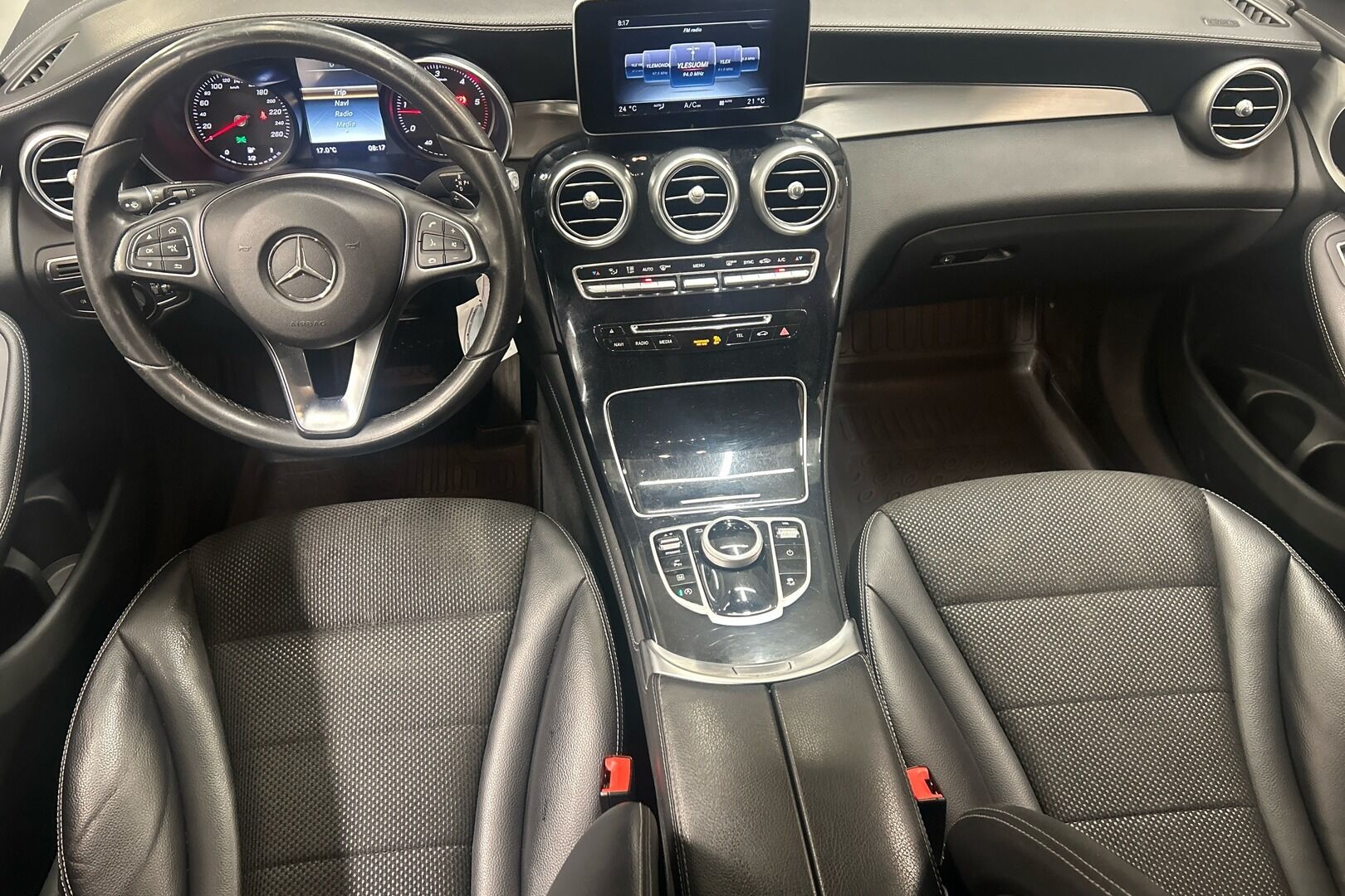 Mercedes-Benz GLC iso kuva 5