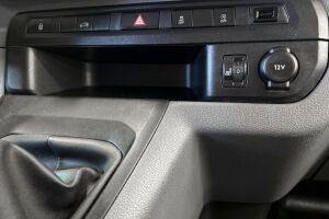 Toyota Proace esikatselu 17