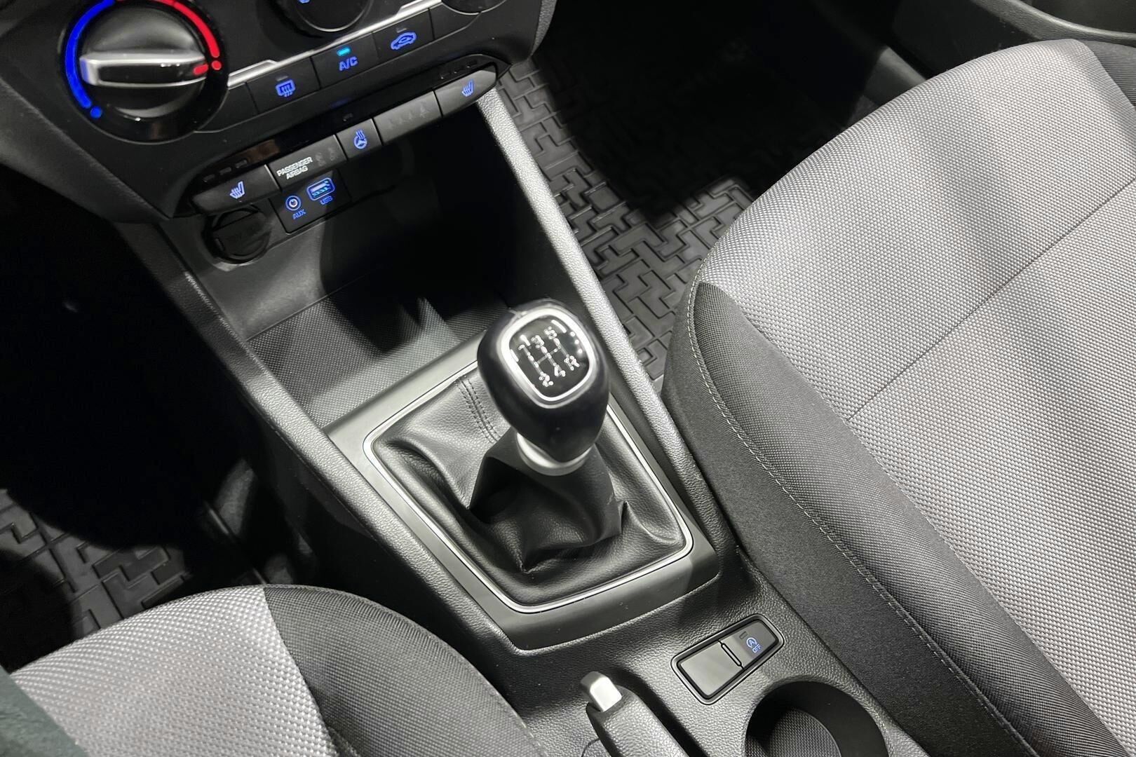 Hyundai i20 5d iso kuva 15