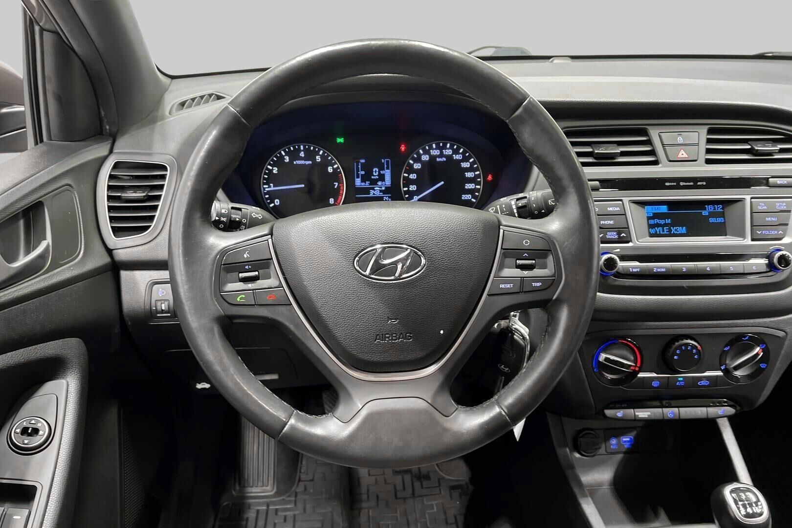 Hyundai i20 5d iso kuva 19