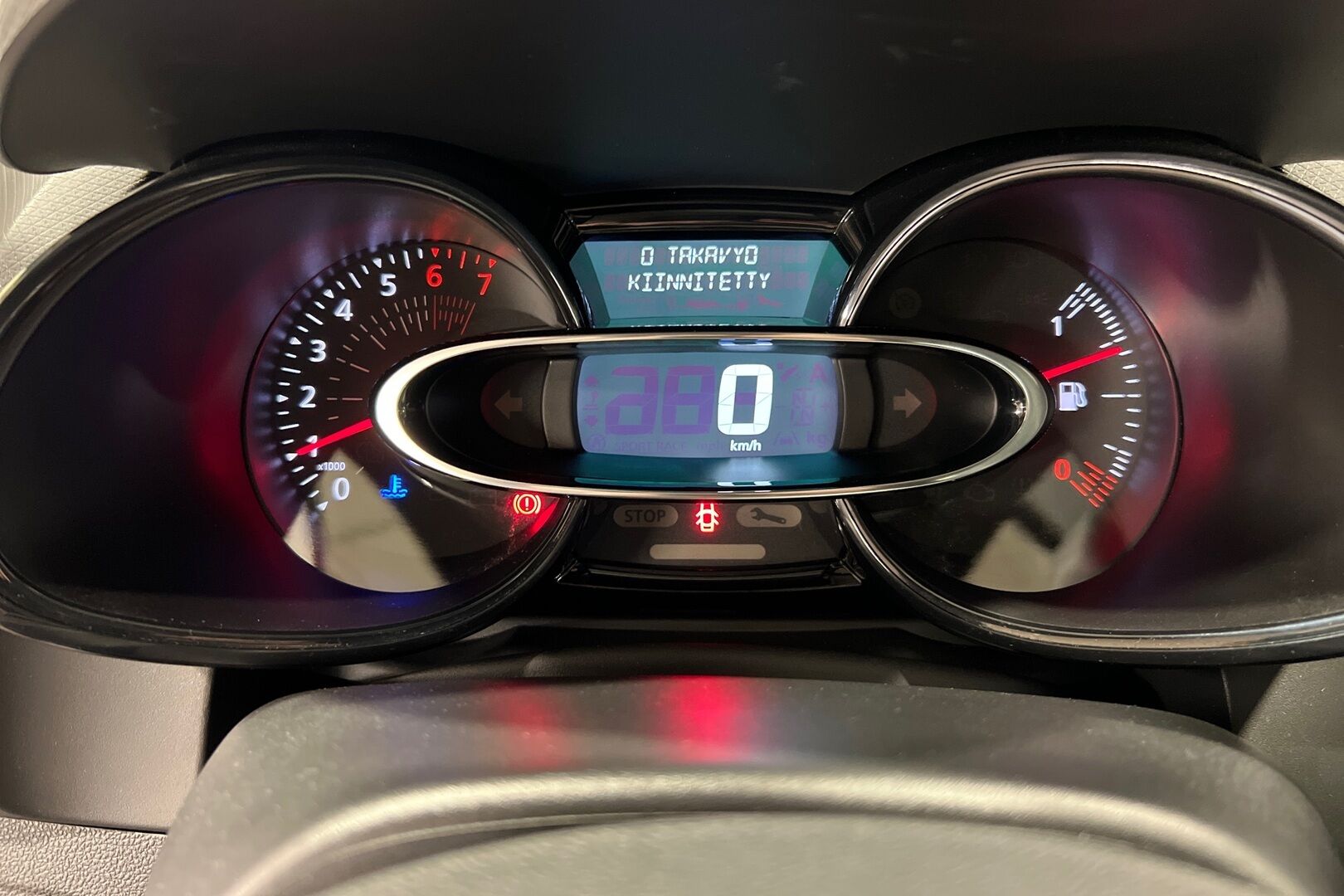 Renault Clio iso kuva 11