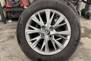 Toyota Yaris esikatselu 13