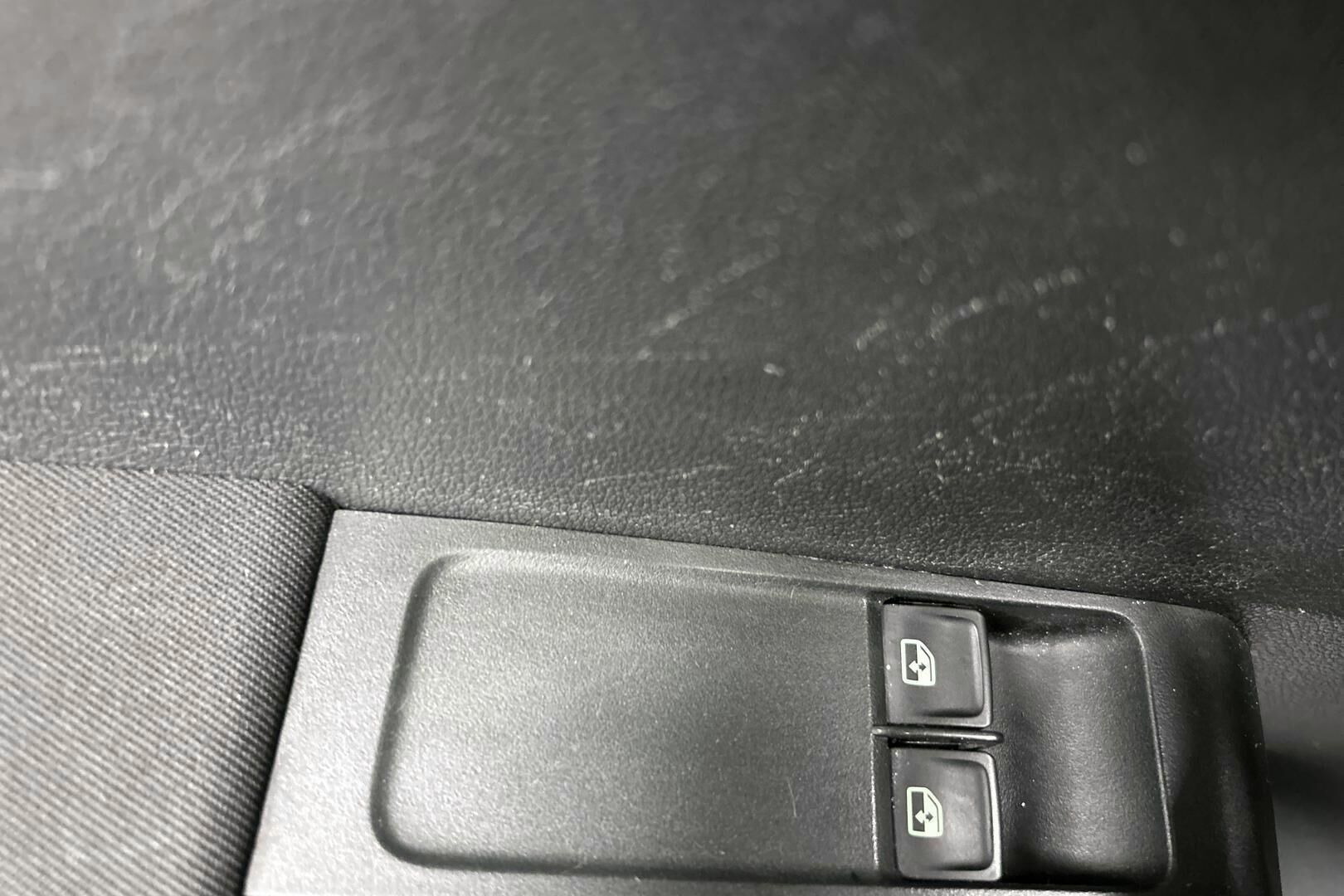 Skoda Fabia iso kuva 22