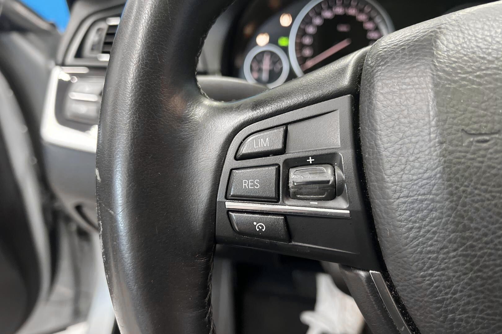BMW 5-sarja iso kuva 16