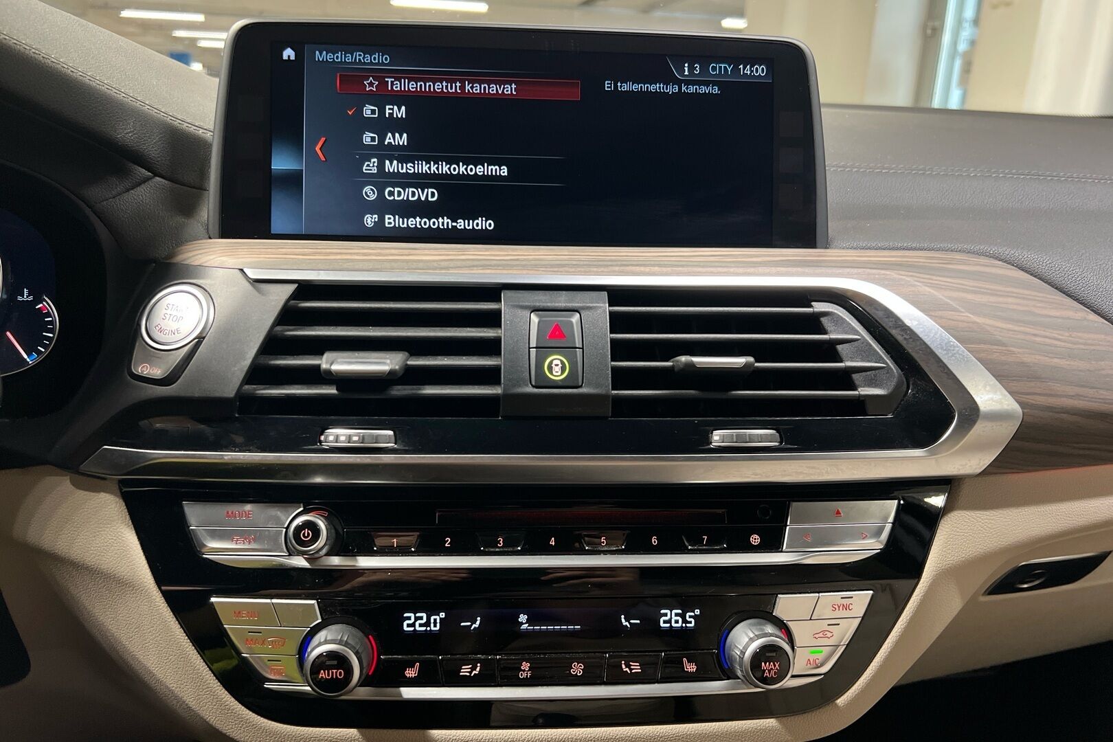 BMW X3 iso kuva 12