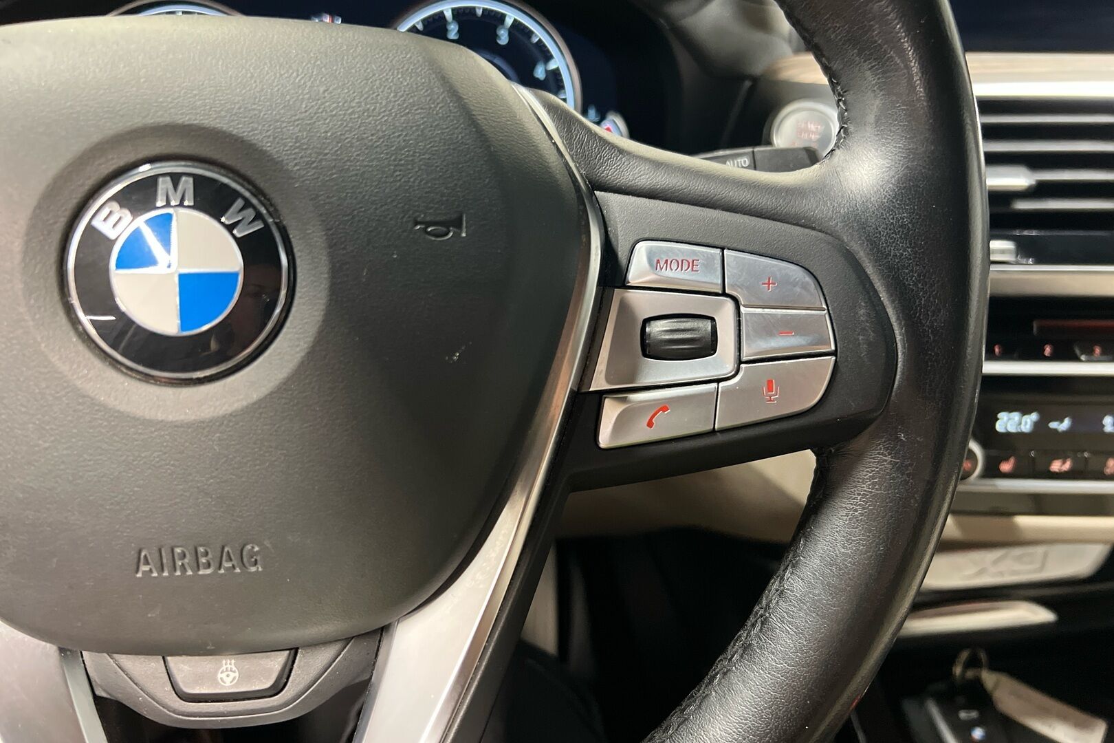 BMW X3 iso kuva 15
