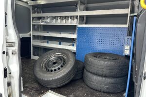 Ford Transit esikatselu 8