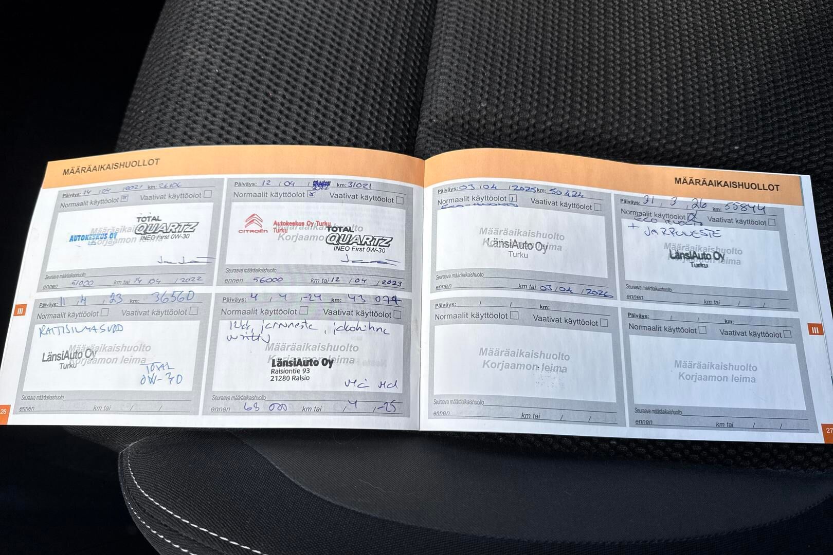 Citroen C4 iso kuva 3