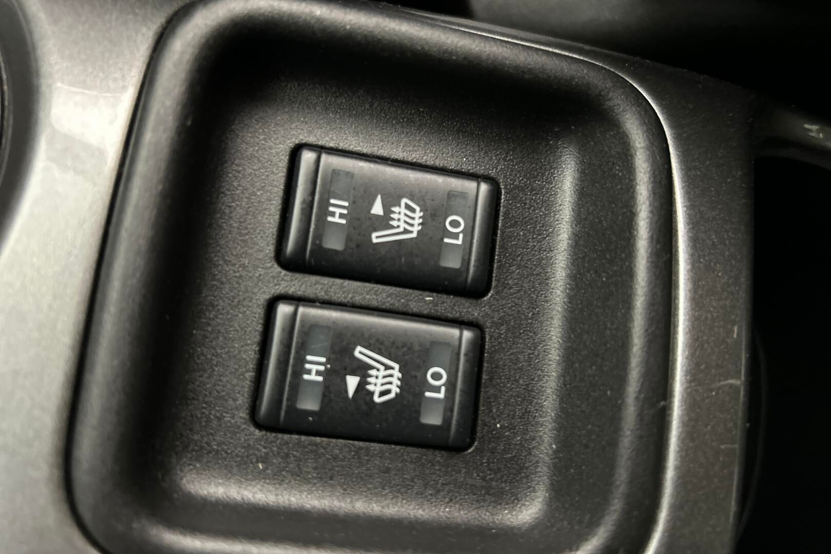 Nissan Juke iso kuva 21