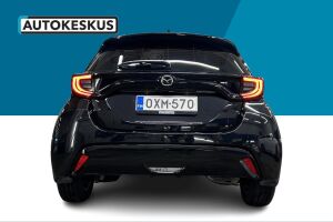Mazda 2 esikatselu 6