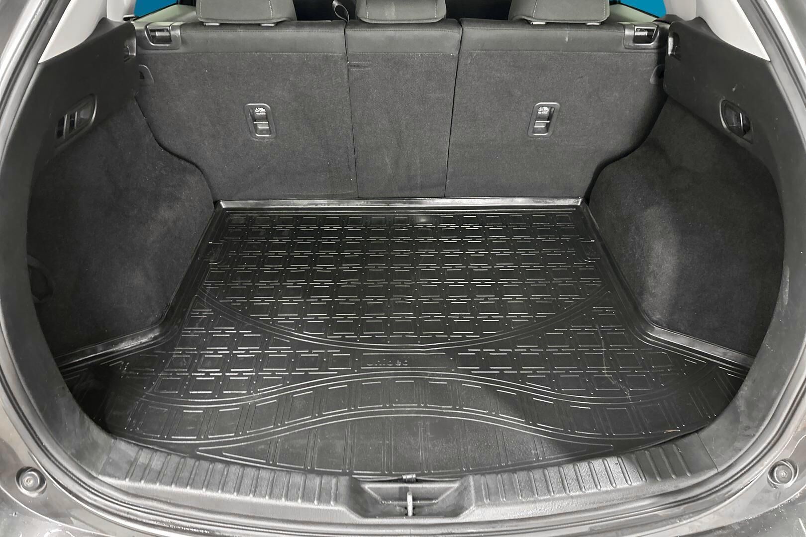 Mazda CX-5 iso kuva 11