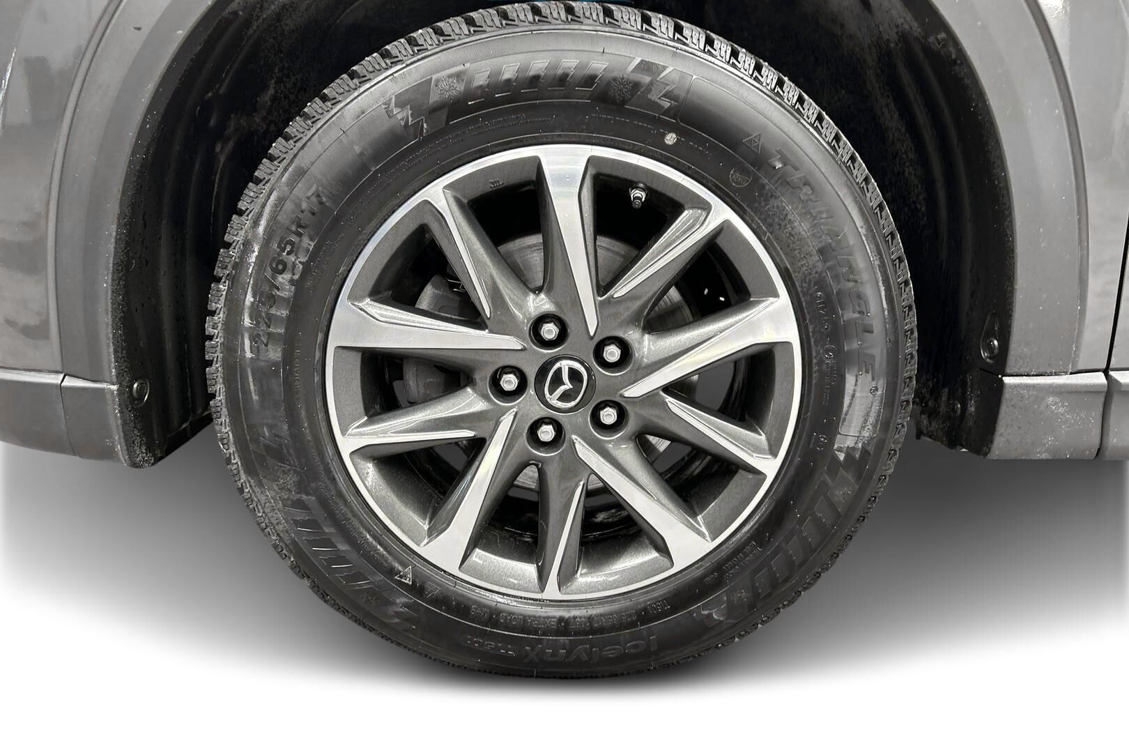 Mazda CX-5 iso kuva 12