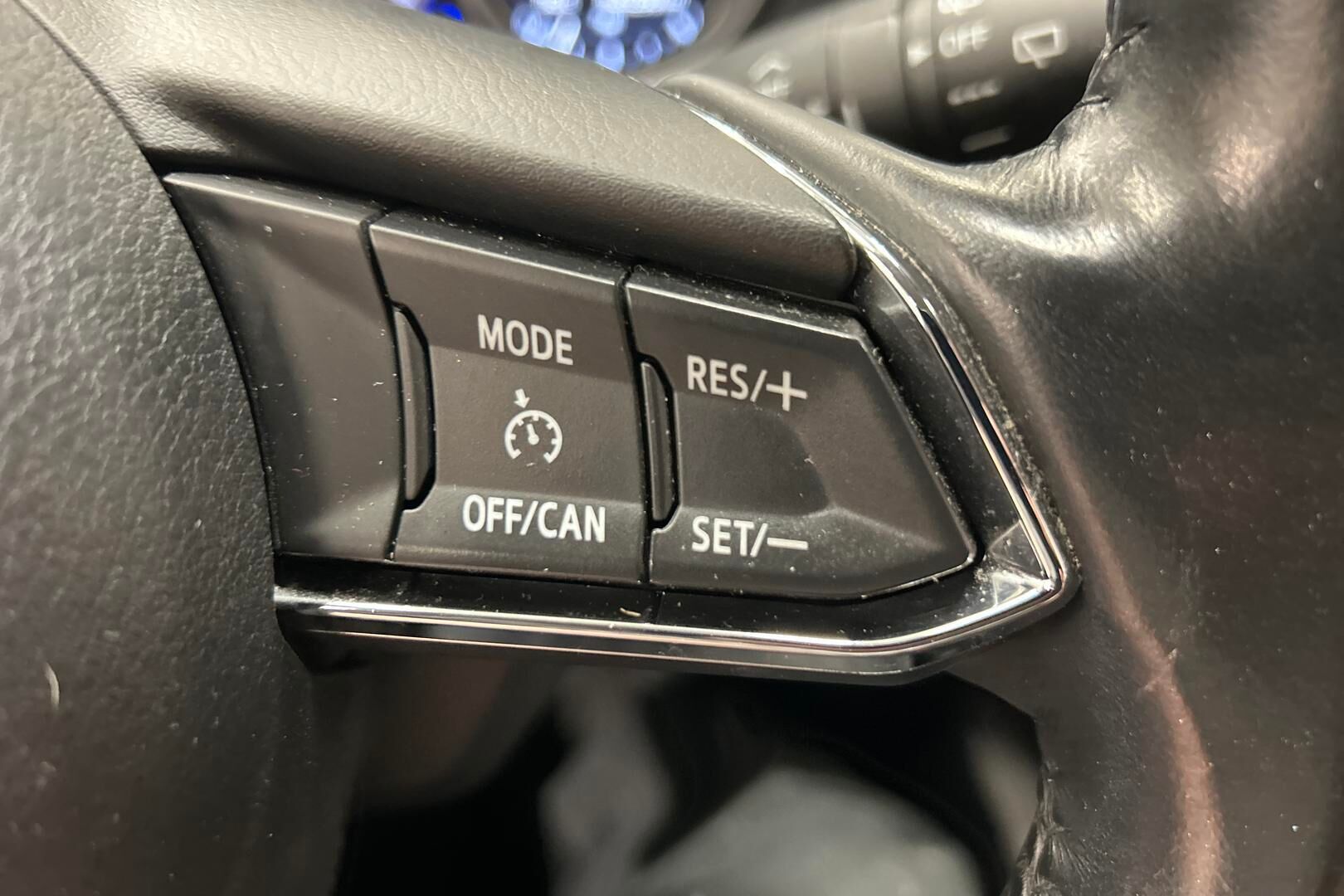 Mazda CX-5 iso kuva 16