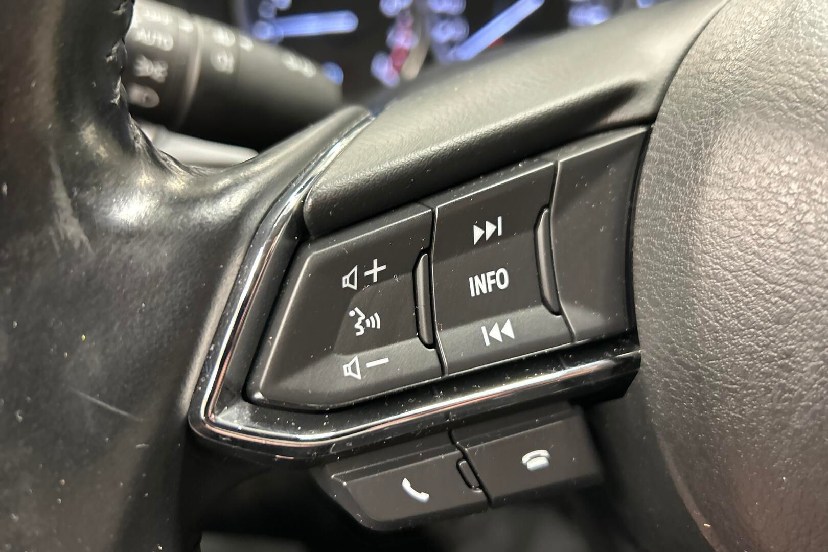 Mazda CX-5 iso kuva 21