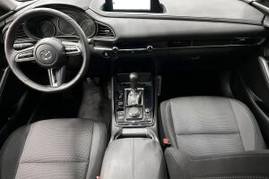 Mazda CX-30 esikatselu 10