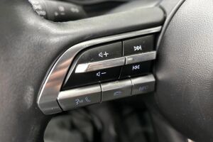 Mazda CX-30 esikatselu 19