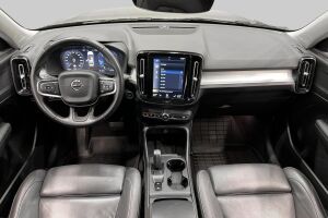 Volvo XC40 esikatselu 30