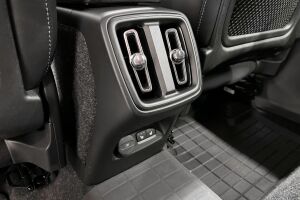 Volvo XC40 esikatselu 25