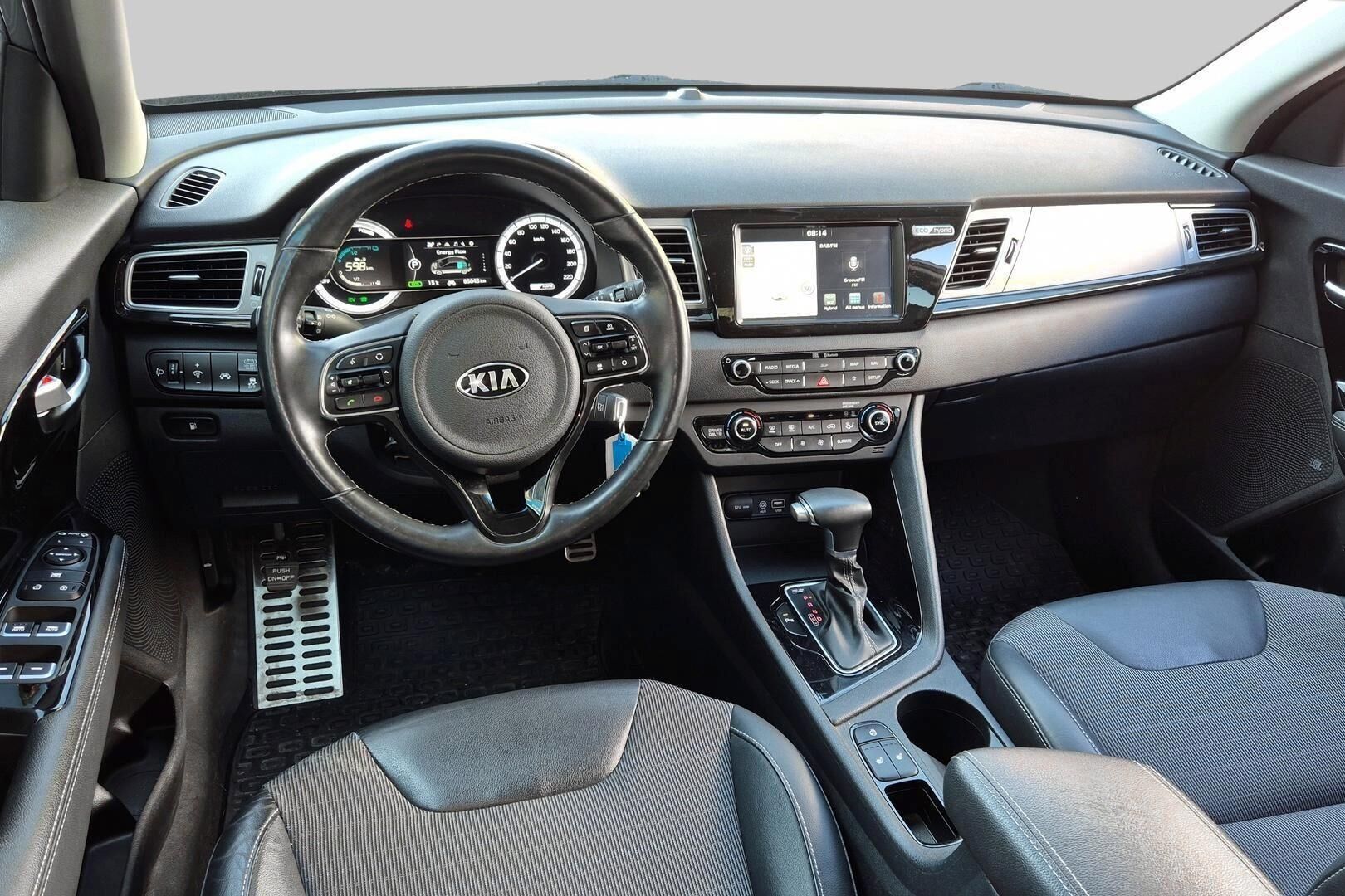 Kia Niro iso kuva 1