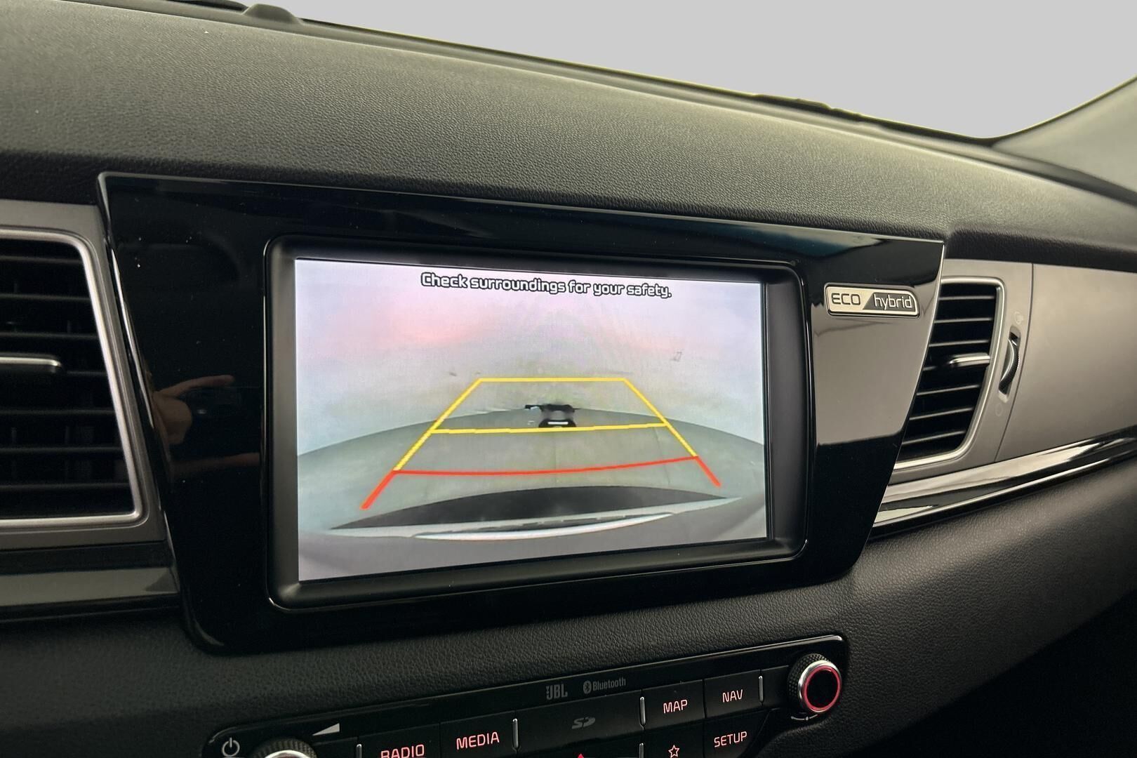 Kia Niro iso kuva 22