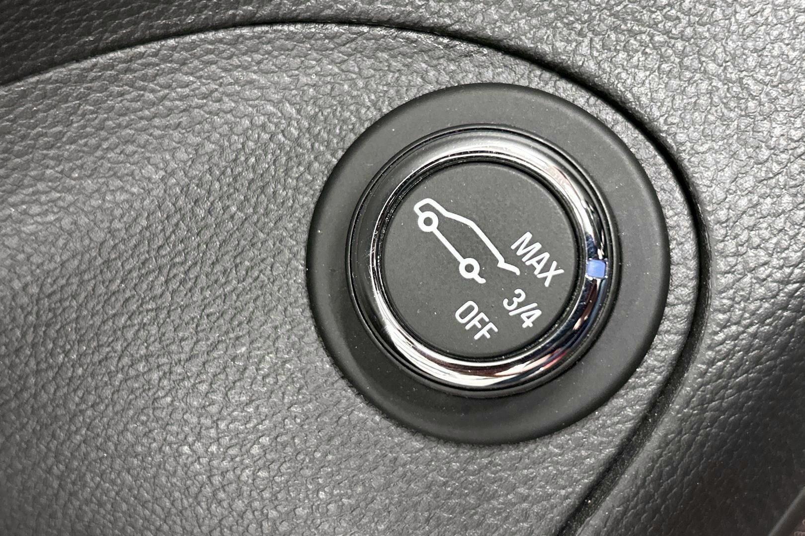 Opel Astra iso kuva 5