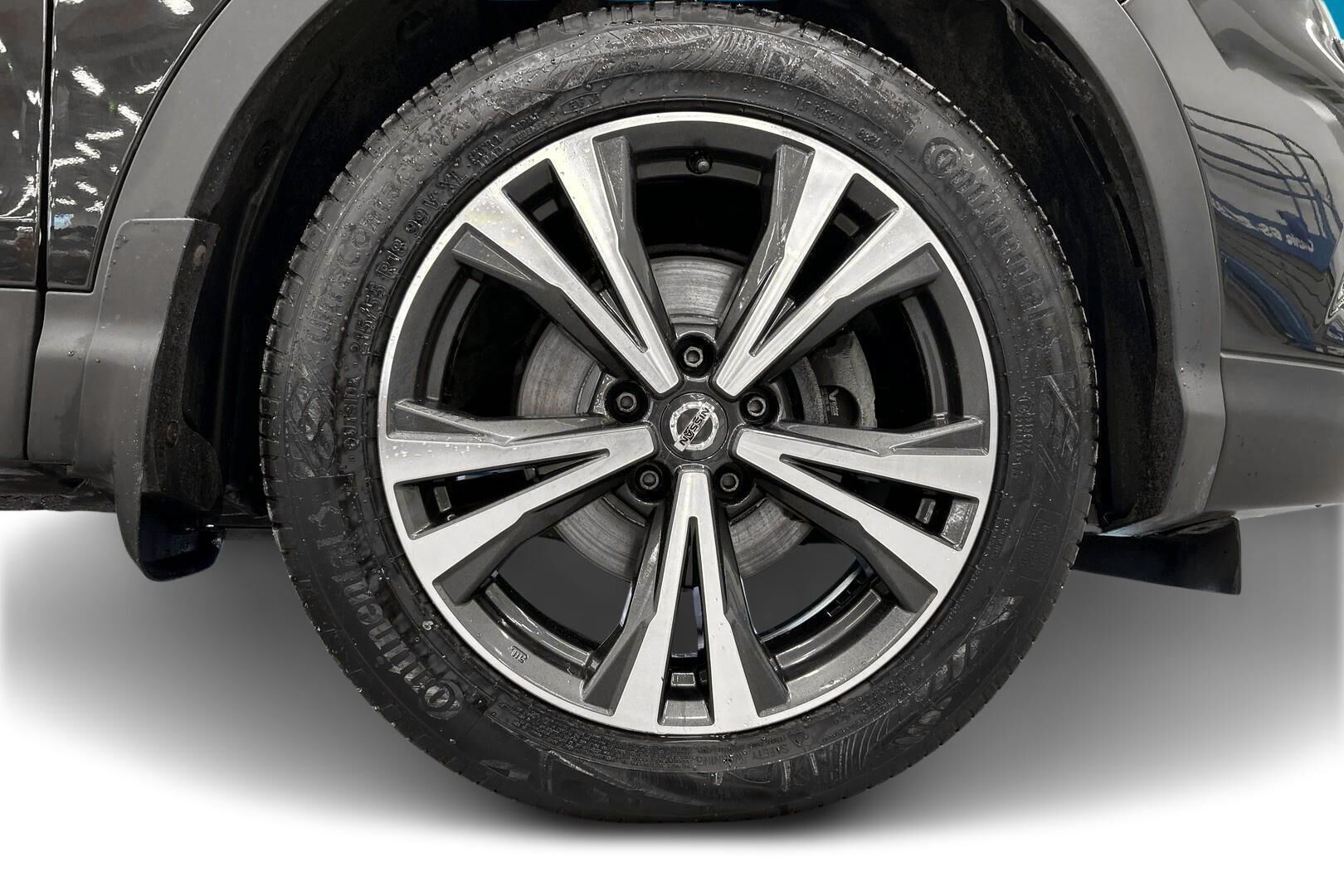 Nissan Qashqai iso kuva 13