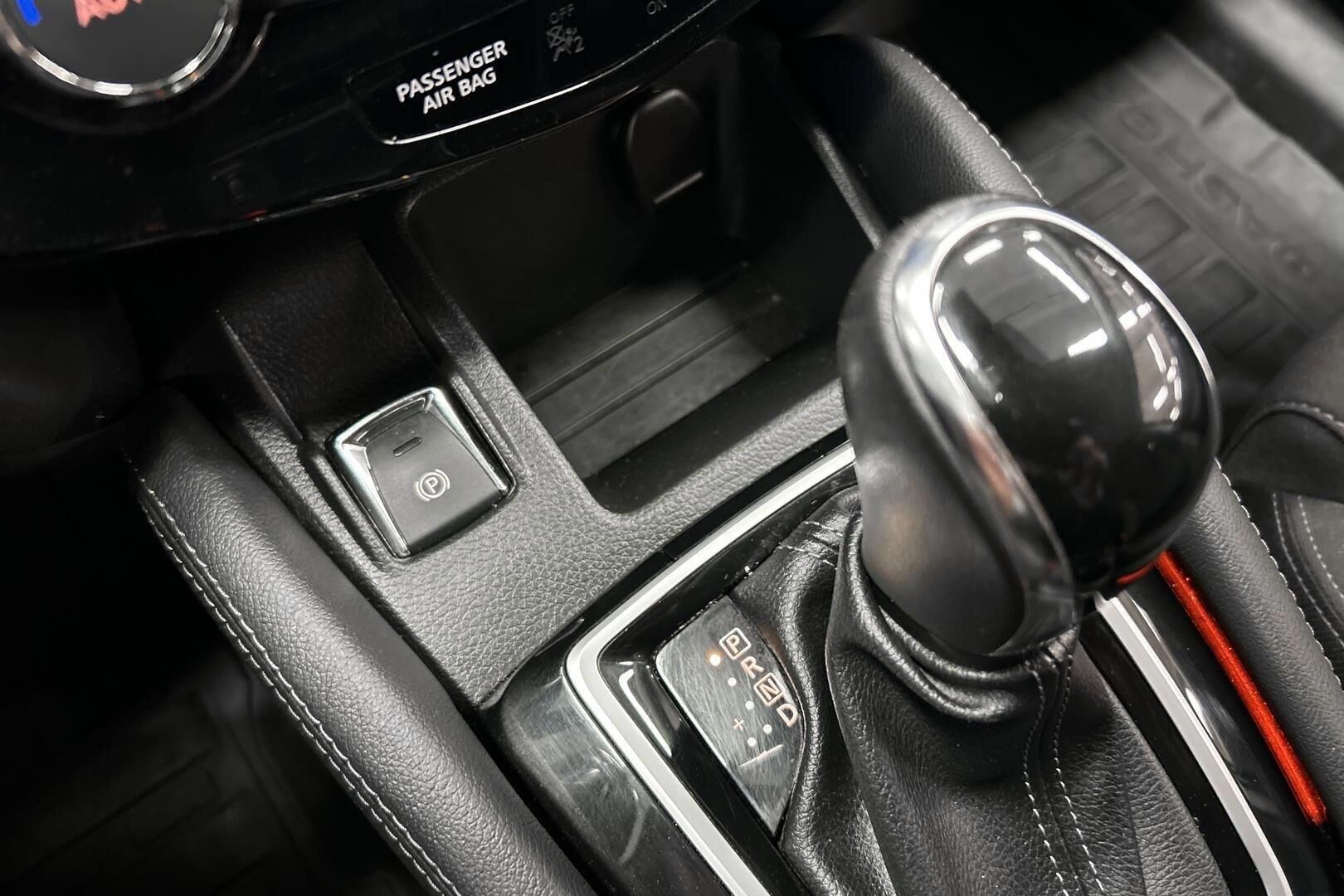 Nissan Qashqai iso kuva 22