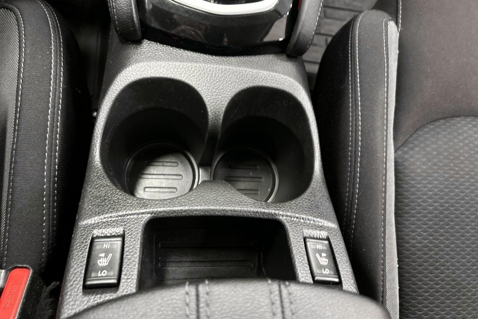 Nissan Qashqai iso kuva 26