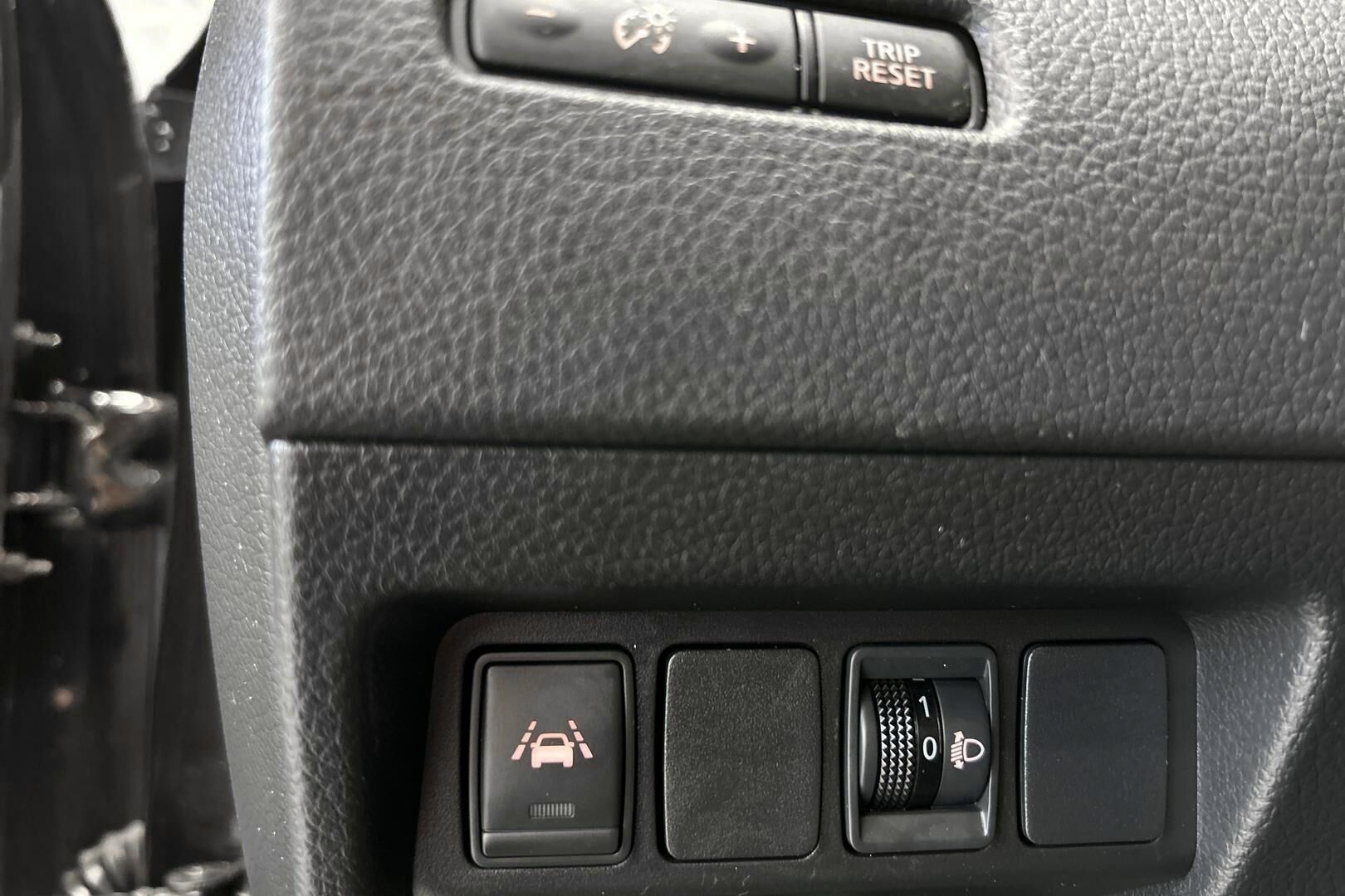 Nissan Qashqai iso kuva 27