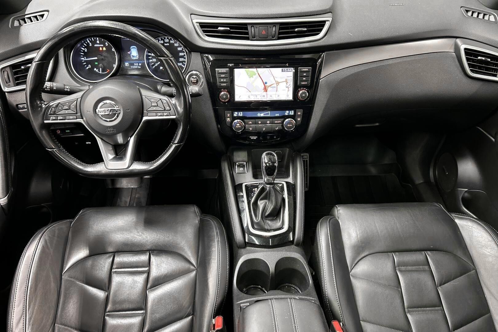 Nissan Qashqai iso kuva 10