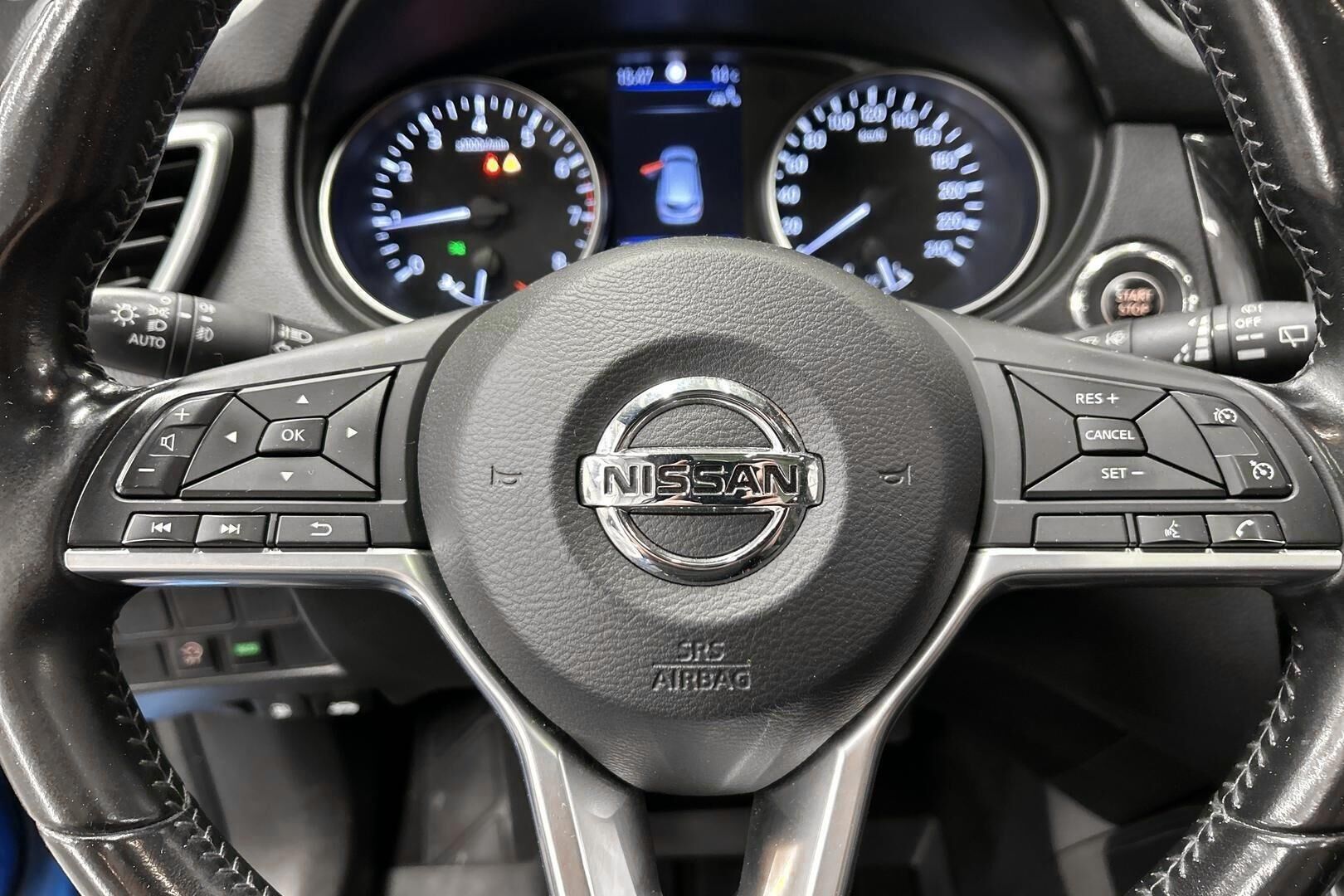 Nissan Qashqai iso kuva 20