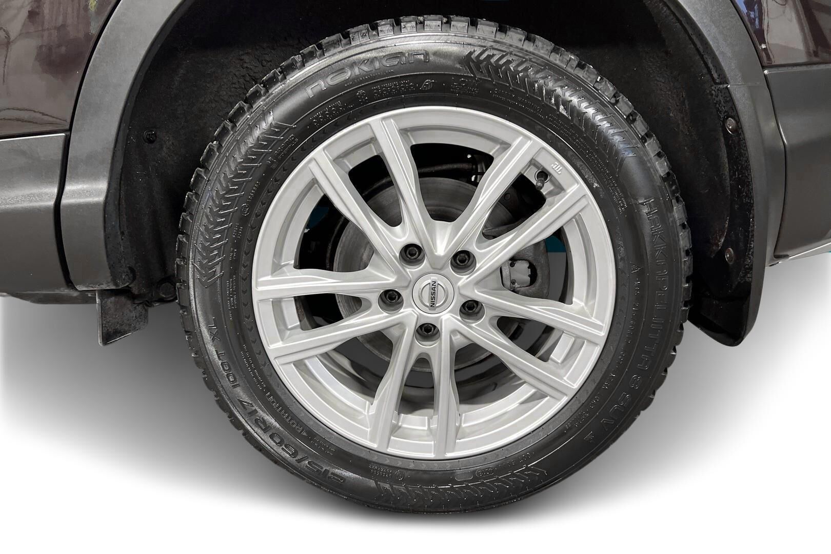 Nissan Qashqai iso kuva 9