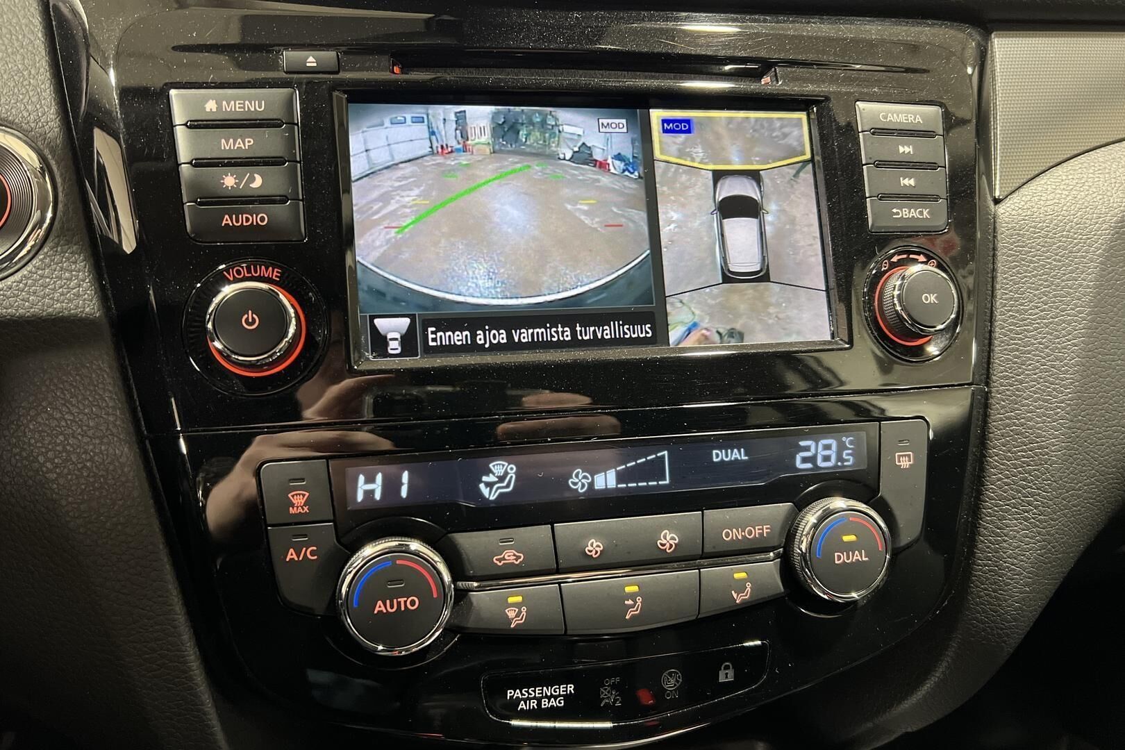 Nissan Qashqai iso kuva 18