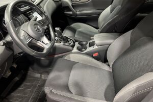 Nissan Qashqai esikatselu 8