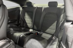 Mercedes-Benz C esikatselu 10