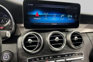 Mercedes-Benz C esikatselu 19