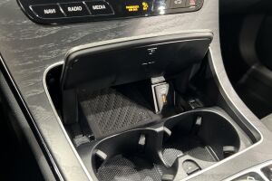 Mercedes-Benz C esikatselu 21