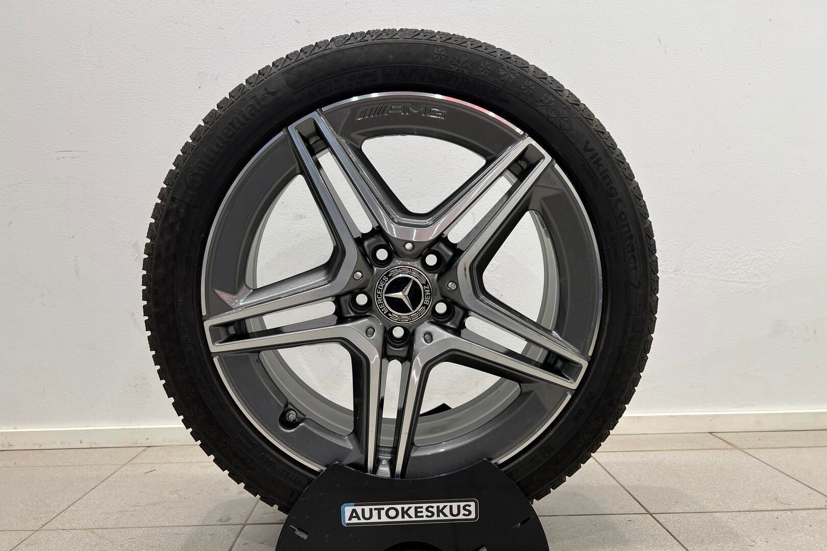 Mercedes-Benz C iso kuva 35