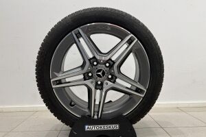 Mercedes-Benz C esikatselu 35