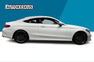 Mercedes-Benz C esikatselu 4