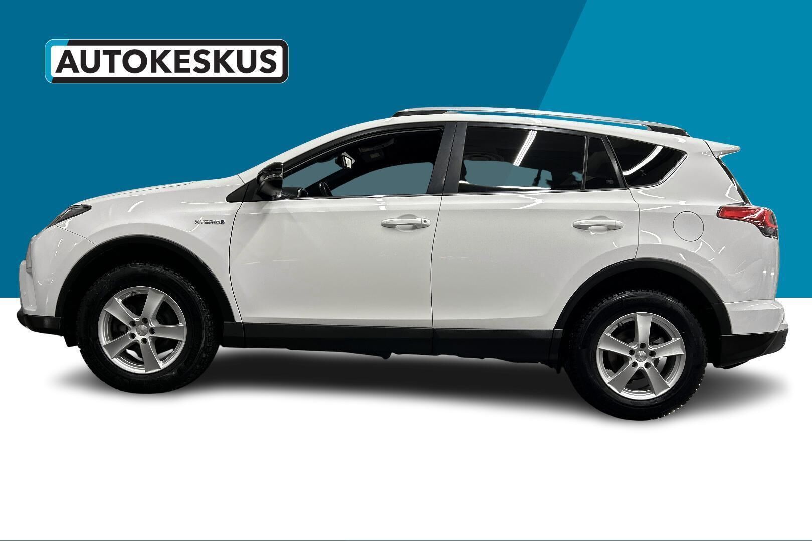 Toyota RAV4 iso kuva 6