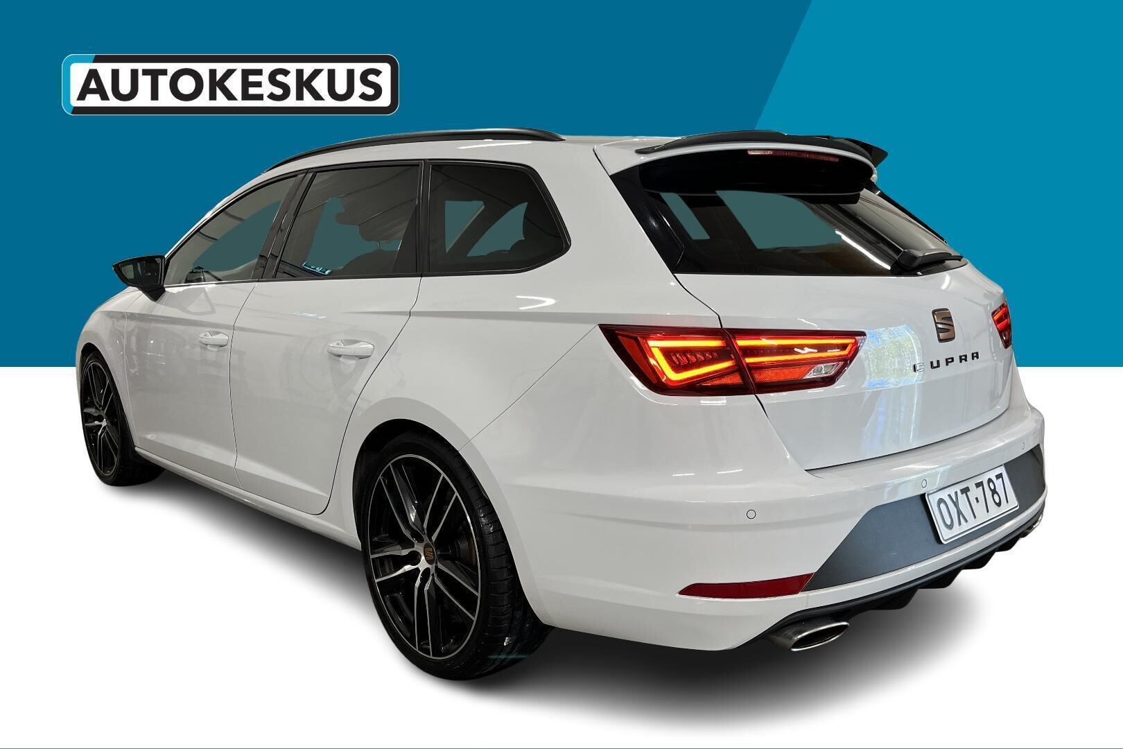 Seat Leon ST iso kuva 6