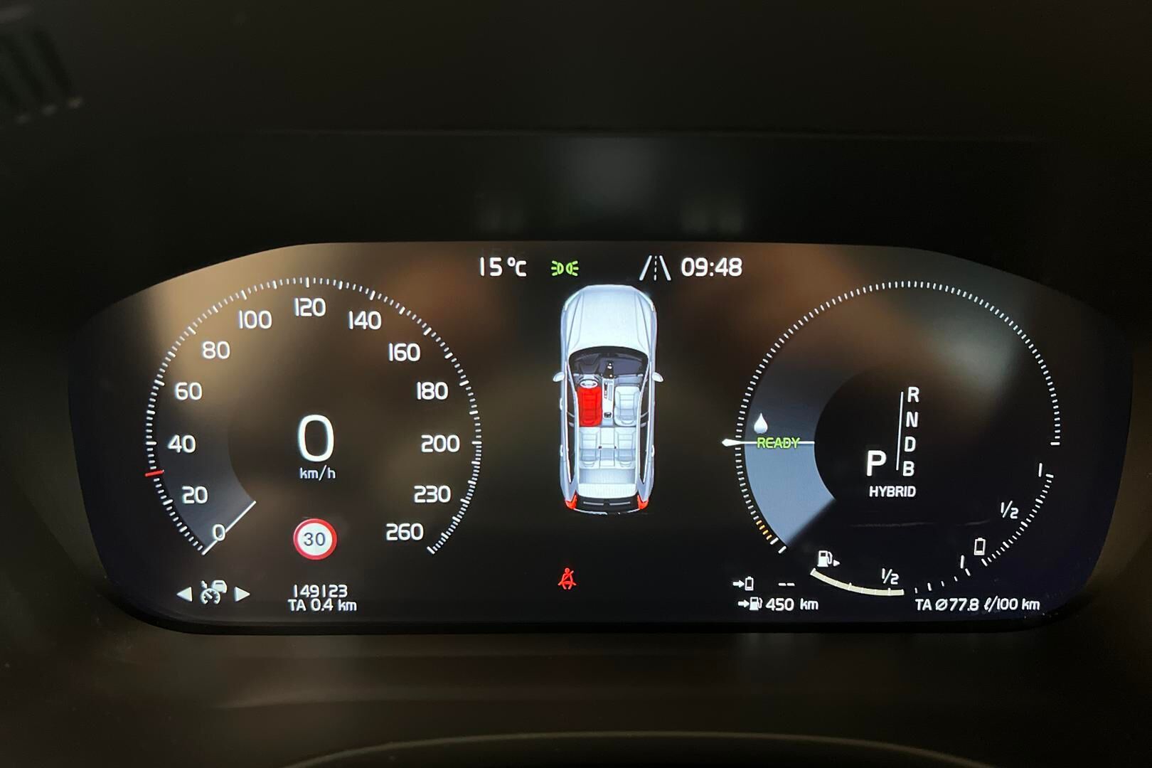 Volvo XC60 iso kuva 12