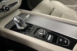 Volvo XC60 esikatselu 22